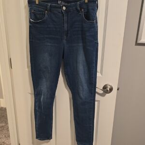 GAP Women's Dark Blue Skinny Jeans